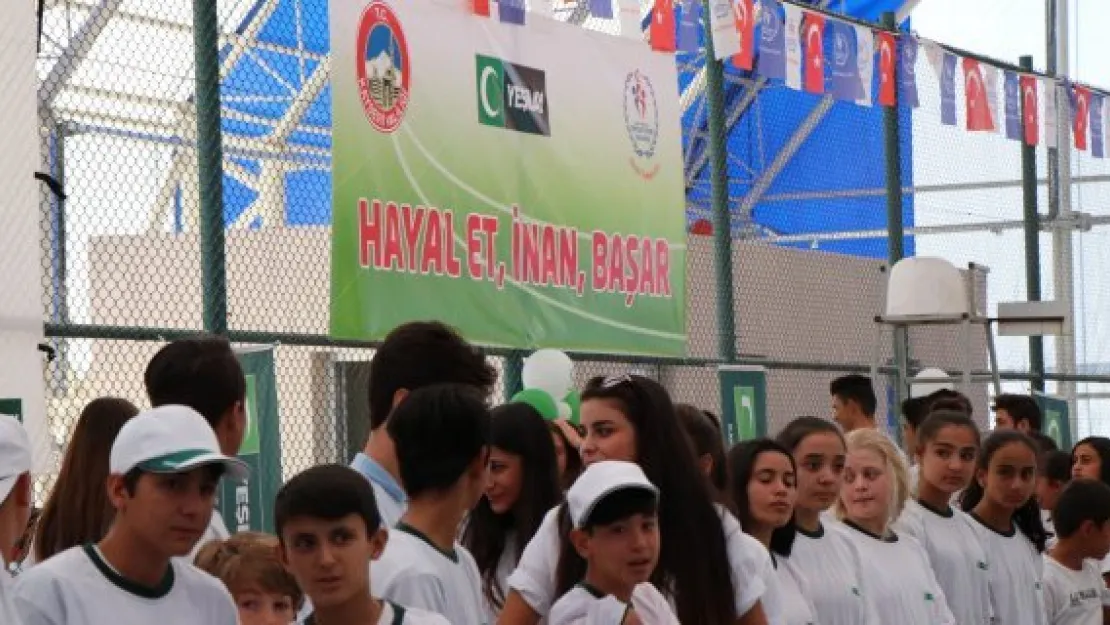 Yeşilay Tenis Turnuvası sona erdi