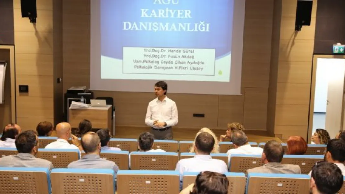 AGÜ'de kariyer danışmanlığı eğitimi