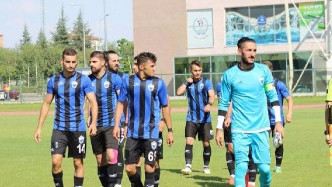 Erciyesspor puanla tanıştı