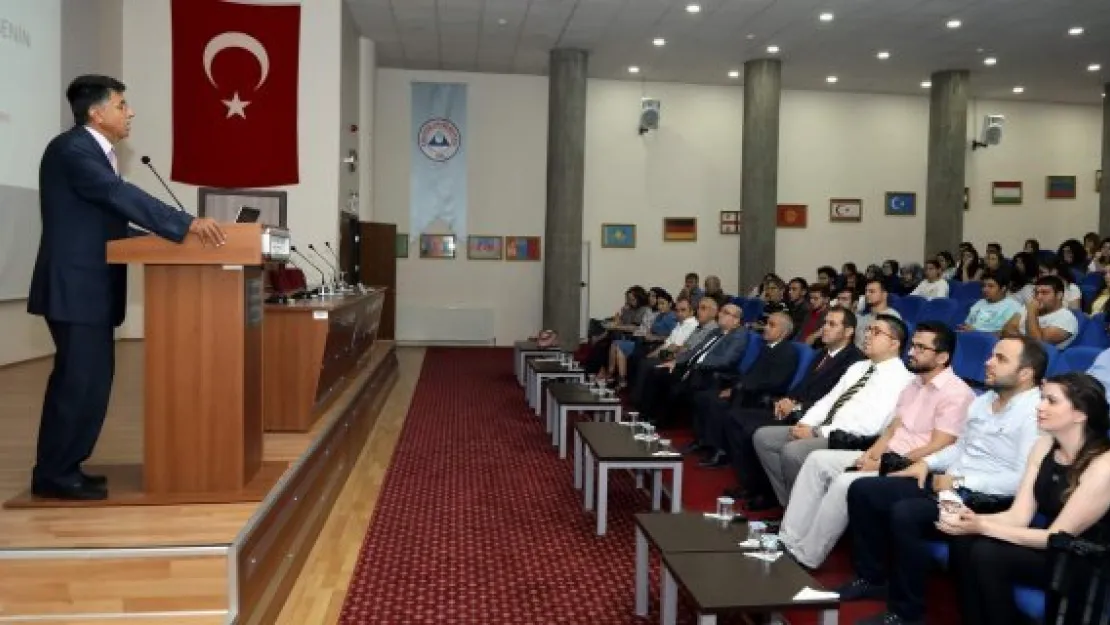ERÜ Turizm Fakültesi açılış dersini verdi