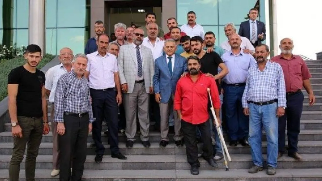 &quotSemt pazar yerlerinde seyyarlara izin yok"