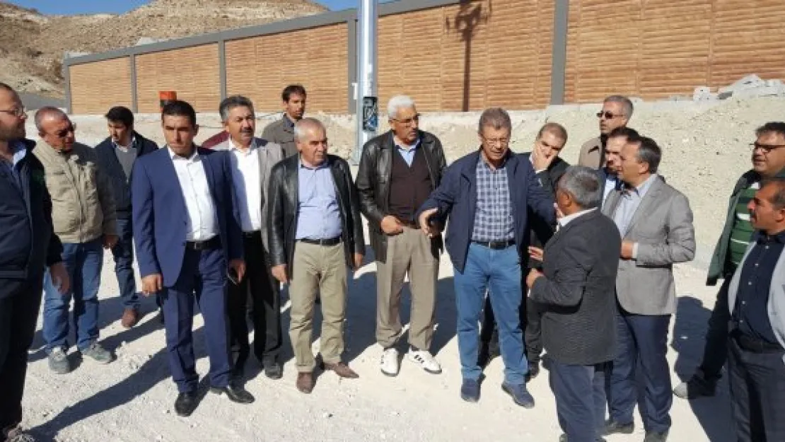 Akay Besi Çiftliği inşaatını inceledi