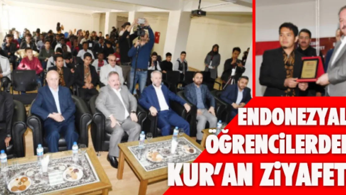 Endonezyalı öğrencilerden Kur'an ziyafeti