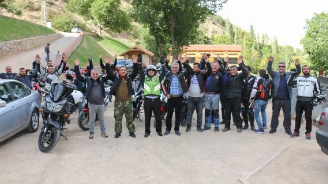 Kayseri Motosiklet Kulübü Yahyalı'ya gezi düzenledi