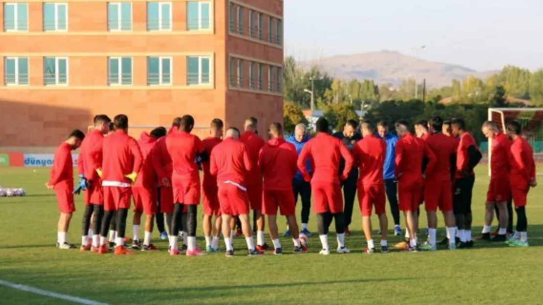 Kayserispor Fenerbahçe'den puan almak istiyor