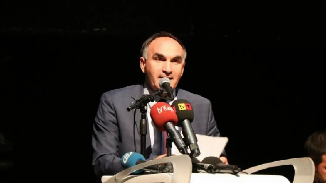 Kötü alışkanlıklara şarkılarla dikkat çekildi