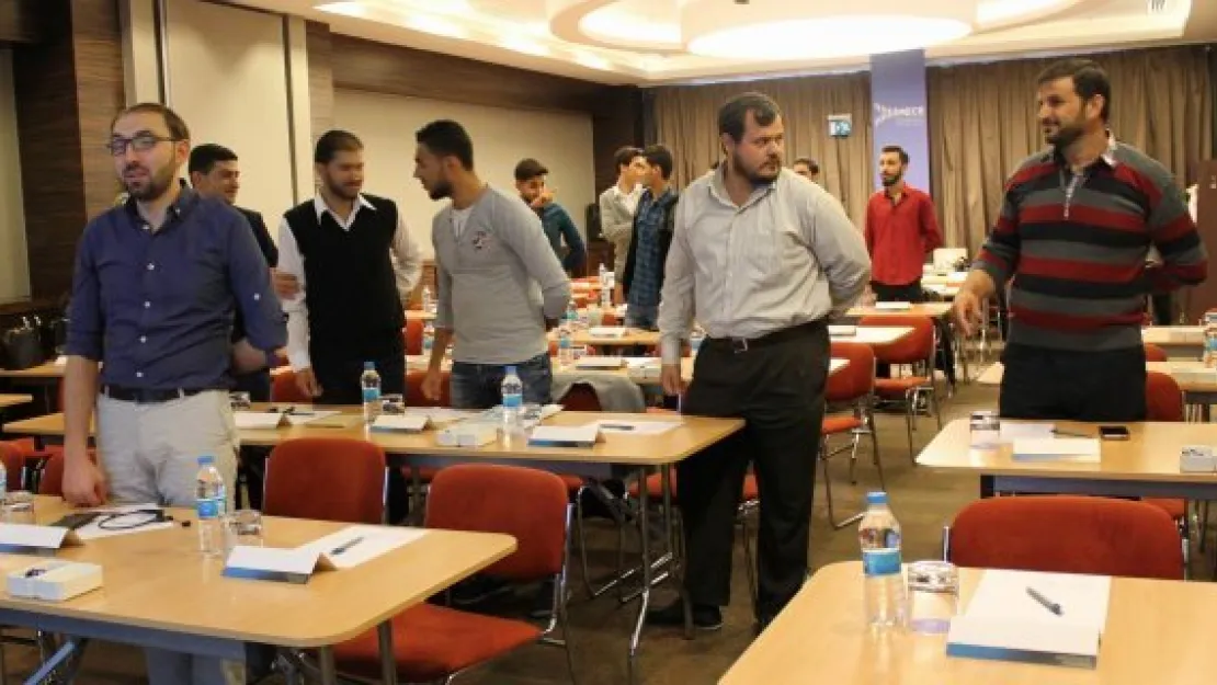 Suriyeli göçmenler Habitat eğitimleri iş sahibi olacak