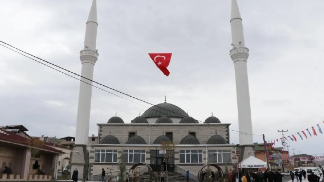 Şehitler Camii açıldı