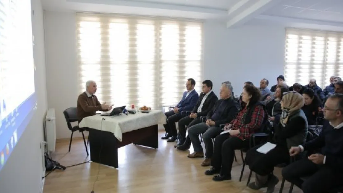 Belediye personeline yeşil alan eğitimi verildi