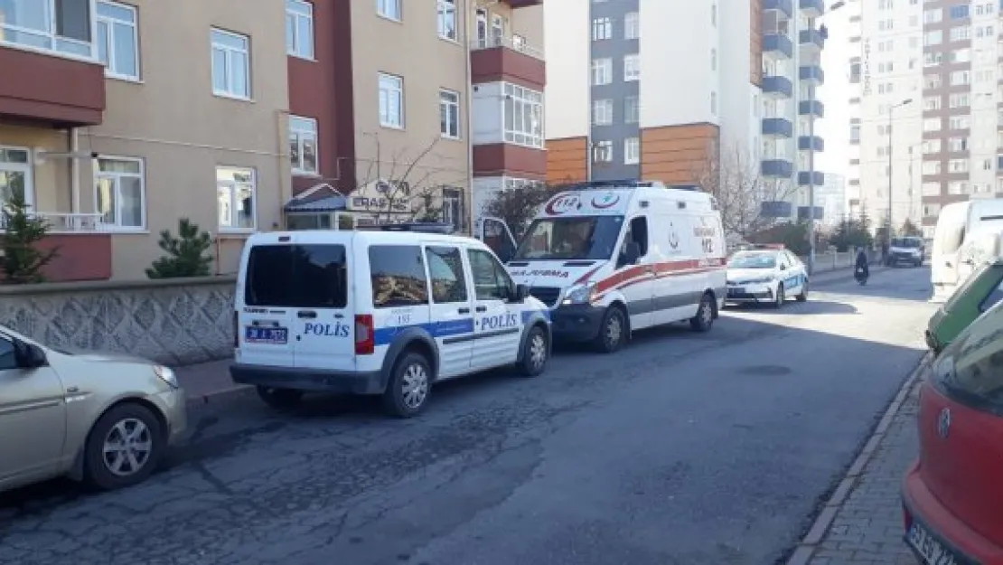 Bunalıma giren kadın intihar etti 