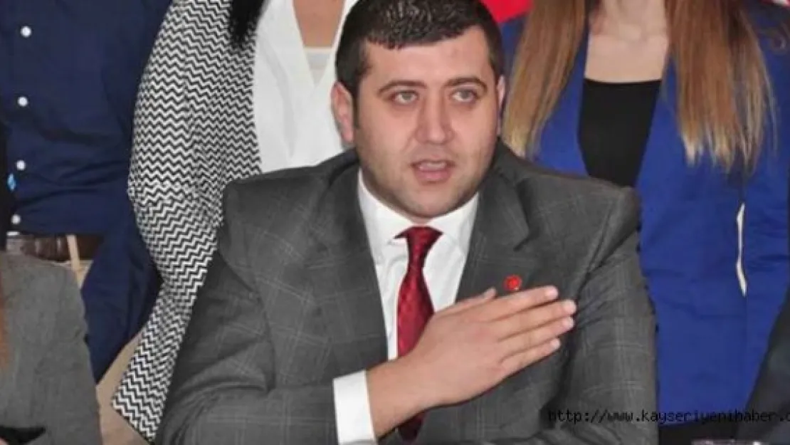MHP'de ihraçlar sürüyor