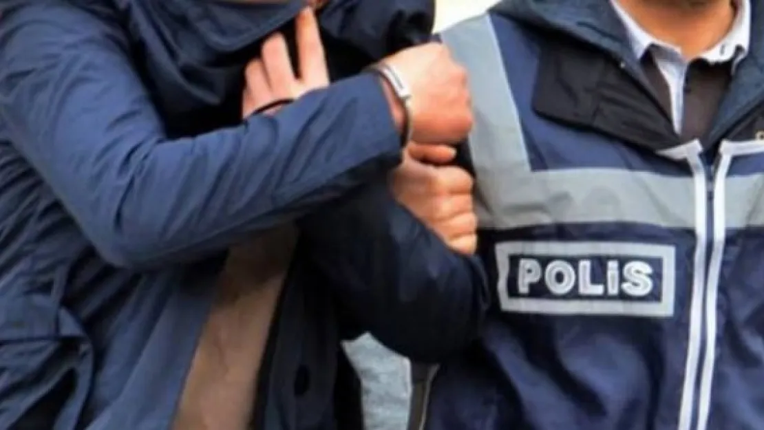 Sahte polisler özel ekip ile yakalandı