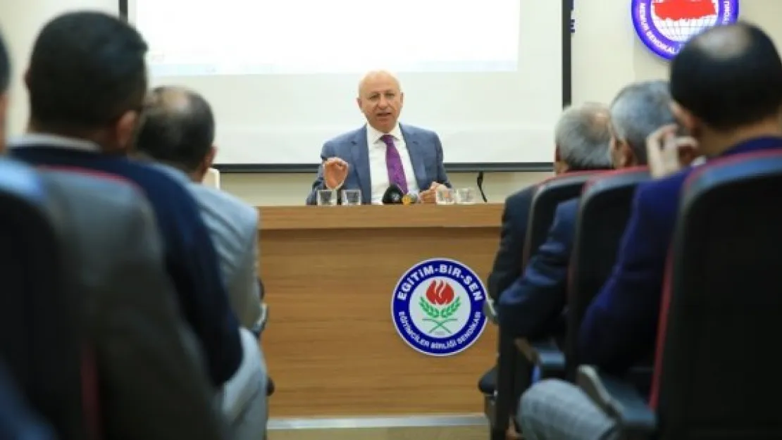 Sosyal belediyeciliğin her alanını yansıtıyoruz