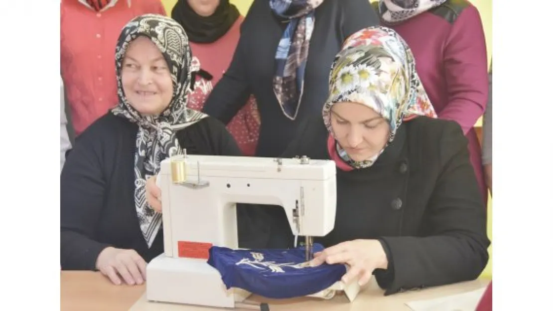 Kocasinan Akademi ev ekonomisine katkı sağlıyor