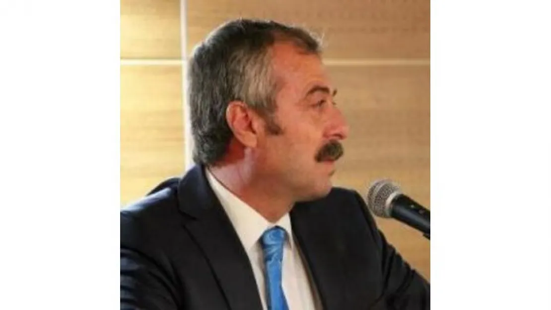 Yazarımız TYB İzmir Şubesi'nde başkan oldu