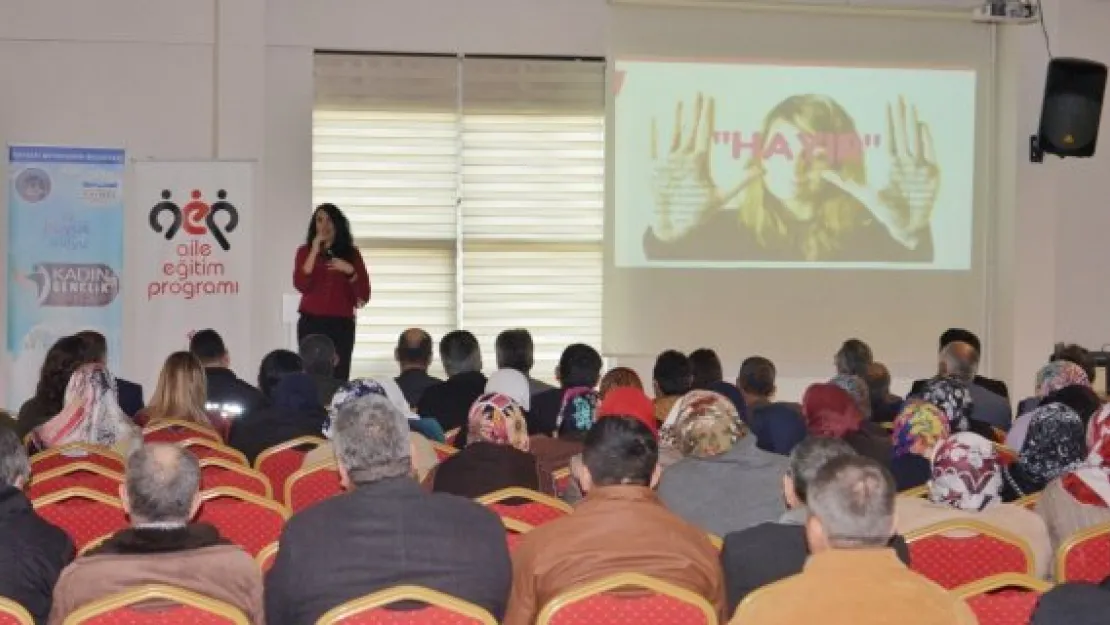 Akkışla'da madde bağımlılığı anlatıldı 