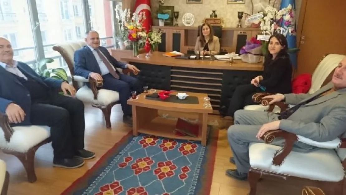 Başkan Öztürk'ten AK Parti'ye ziyaret