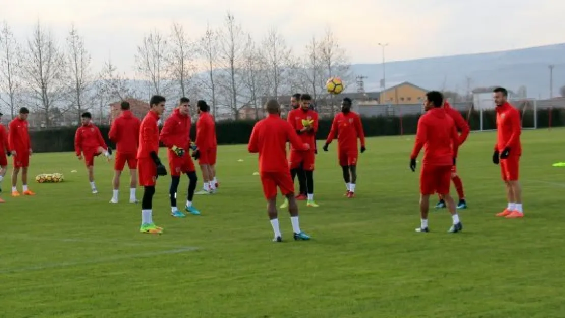 Kayserispor, Kasımpaşa'yı bekliyor