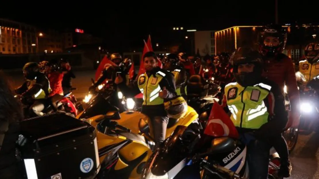 Motosikletçilerden 'Zeytin Dalı' operasyonuna destek korteji