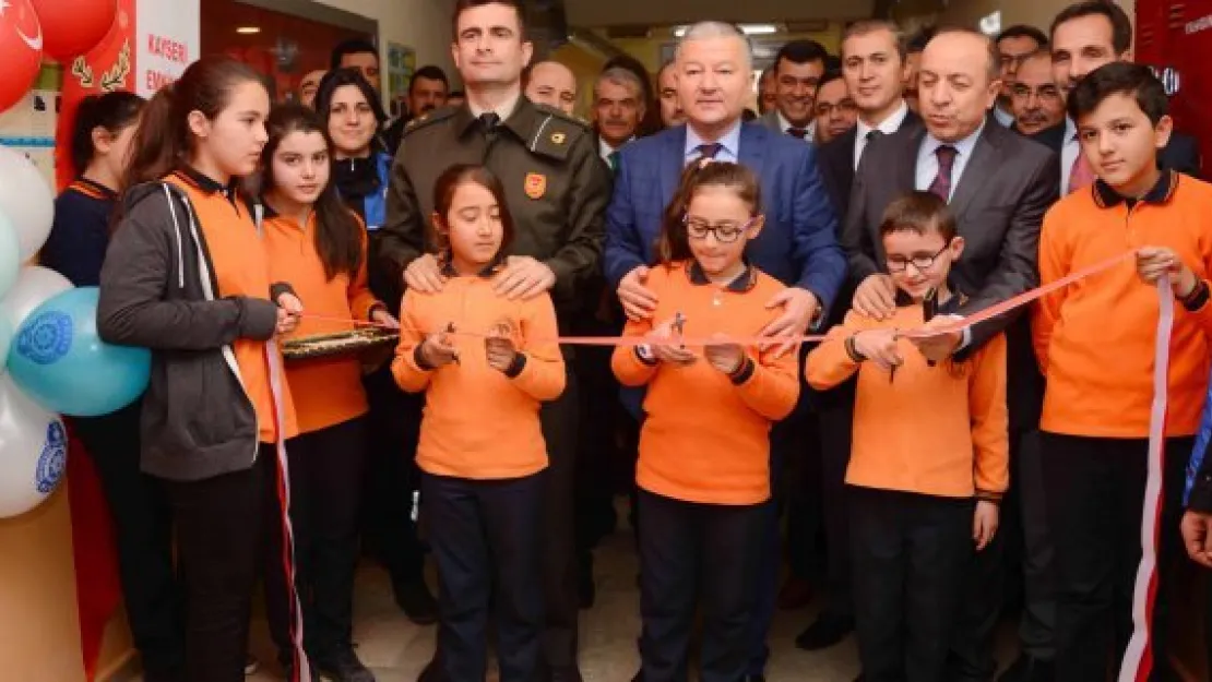 Şehit polisin adı kütüphanede yaşatılacak