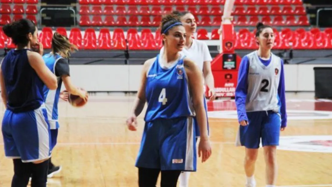 AGÜ Spor'da hedef Play-OFF
