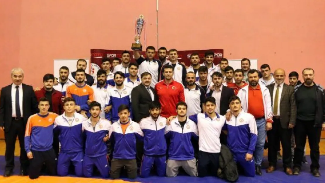 Kayseri Şekerspor 3. oldu