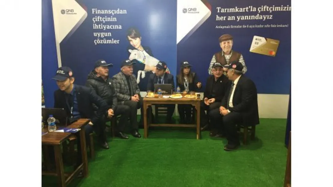 QNB Finansbank Kayseri'de çiftçilerle buluştu