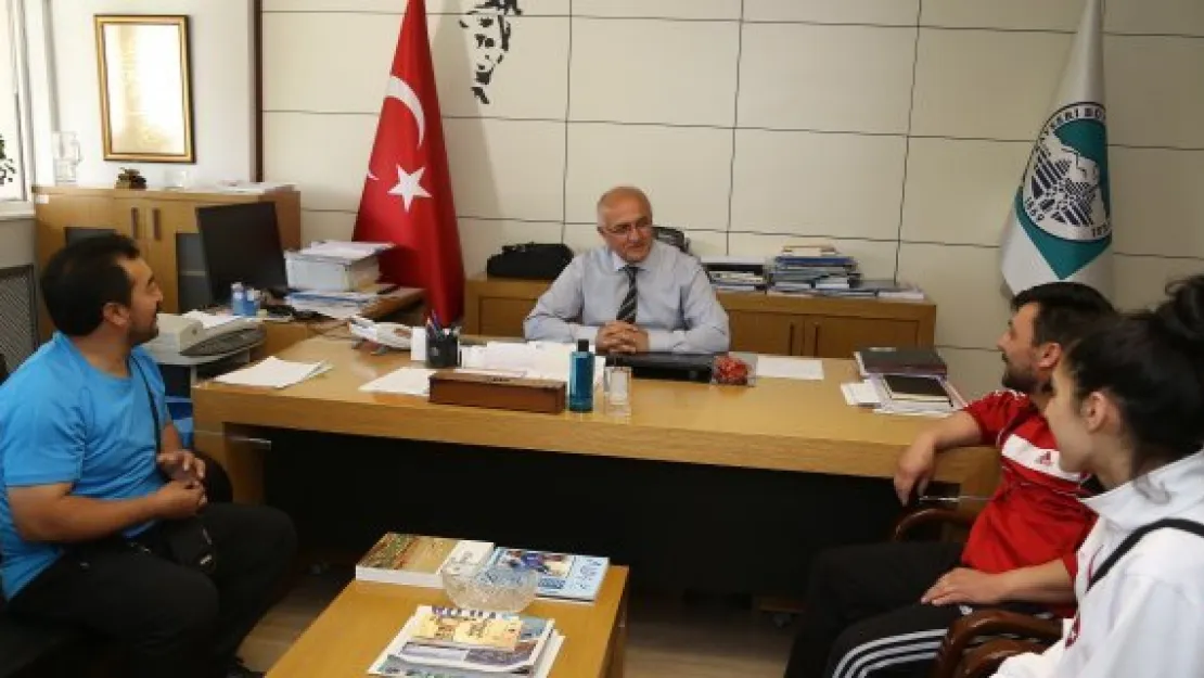 Başarılı sporcuya 20 altın