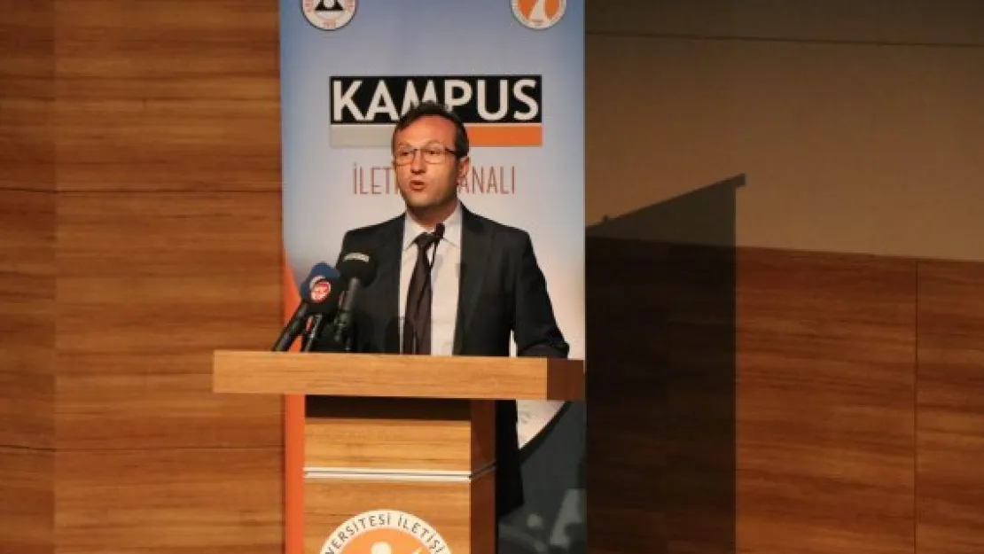 Geleceğin eczacıları 'Beyaz' önlüklerini giydi