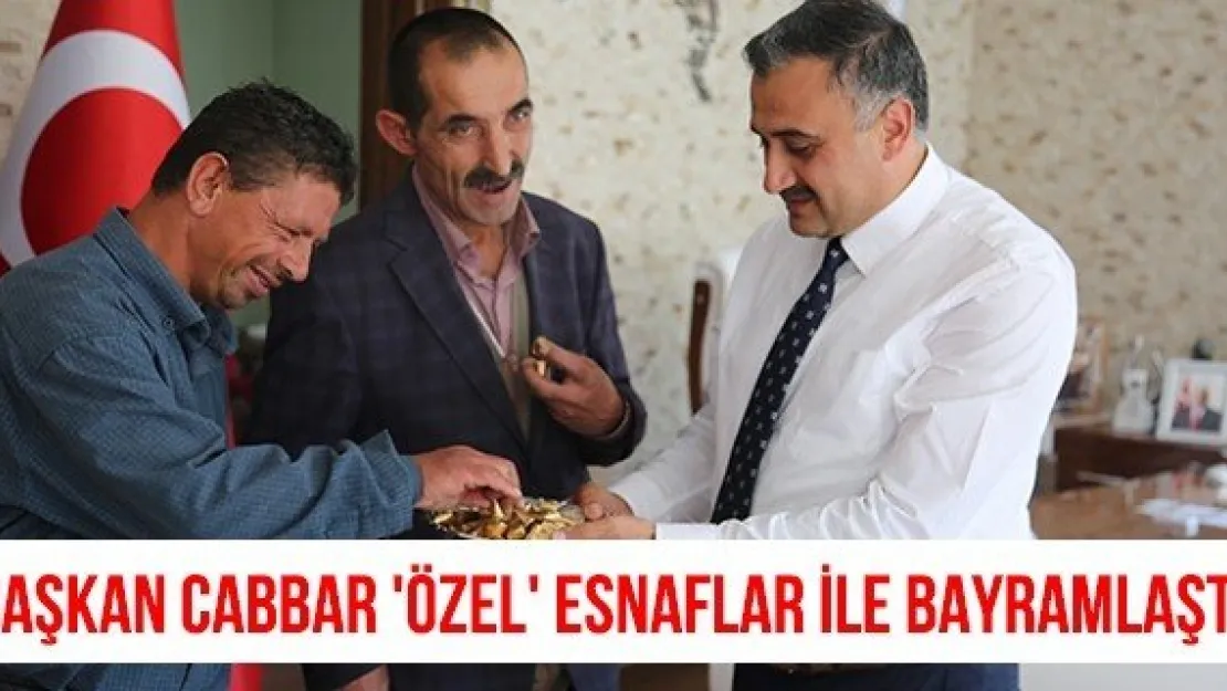 Başkan Cabbar 'Özel' esnaflar ile Bayramlaştı