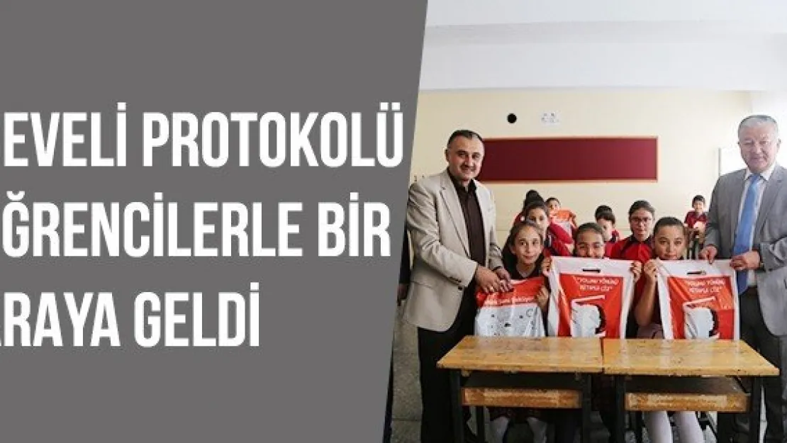 Develi Protokolü Öğrencilerle Bir Araya Geldi