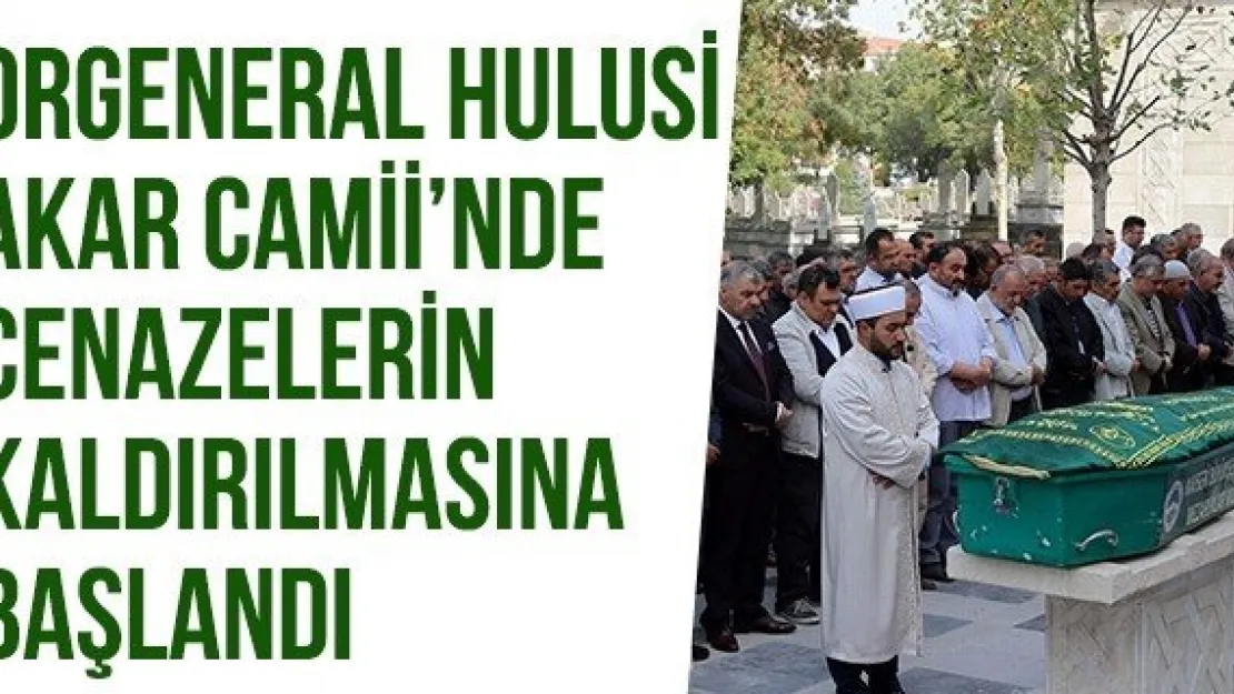 Orgeneral Hulusi Akar Camii'nde Cenazelerin Kaldırılmasına Başlandı