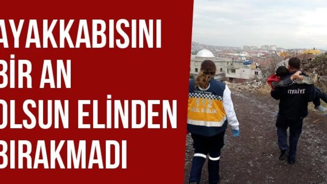 Ayakkabısını Bir An Olsun Elinden Bırakmadı