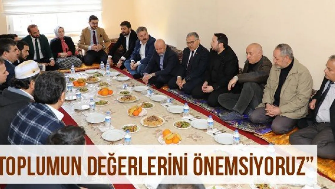 'Toplumun değerlerini önemsiyoruz'