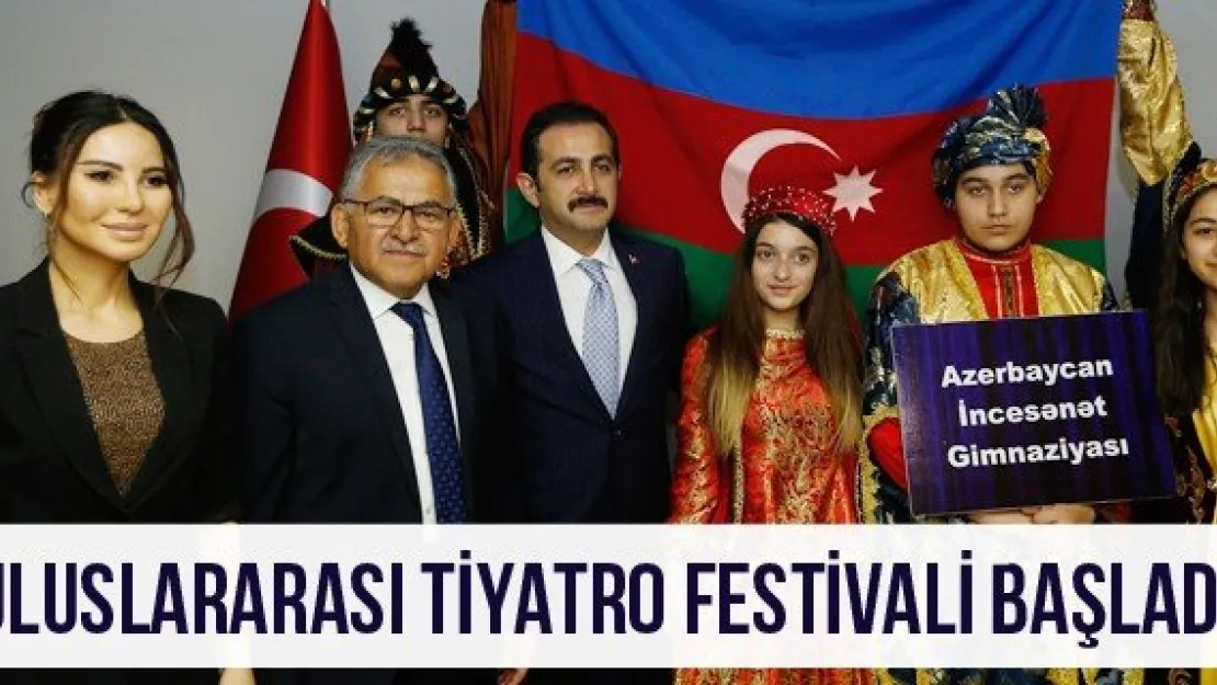 Uluslararası Tiyatro Festivali Başladı