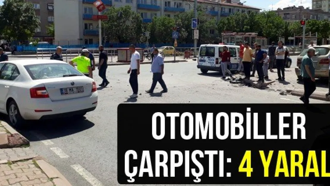 Otomobiller çarpıştı: 4 yaralı