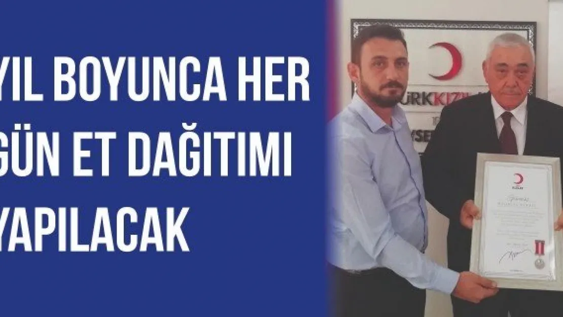 Türk Kızılay'da bağışlanan kurbanlarla yıl boyunca her gün et dağıtımı yapılacak