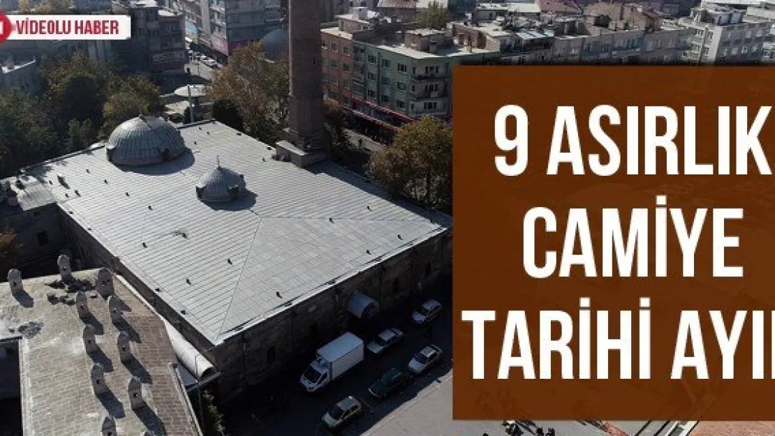 9 asırlık camiye tarihi ayıp
