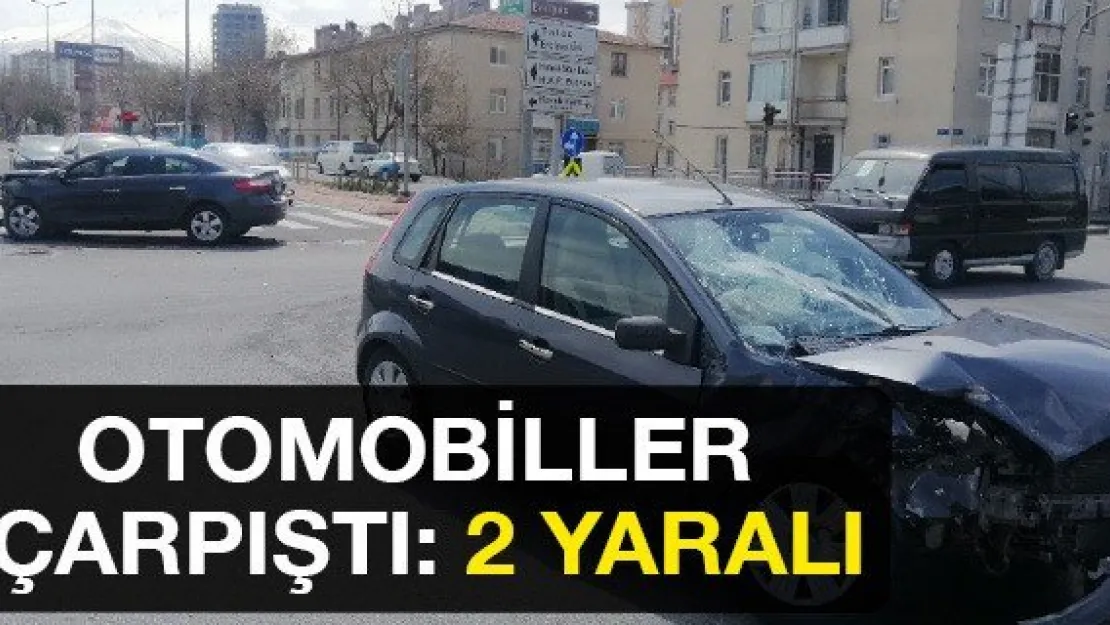 Otomobiller çarpıştı: 2 yaralı