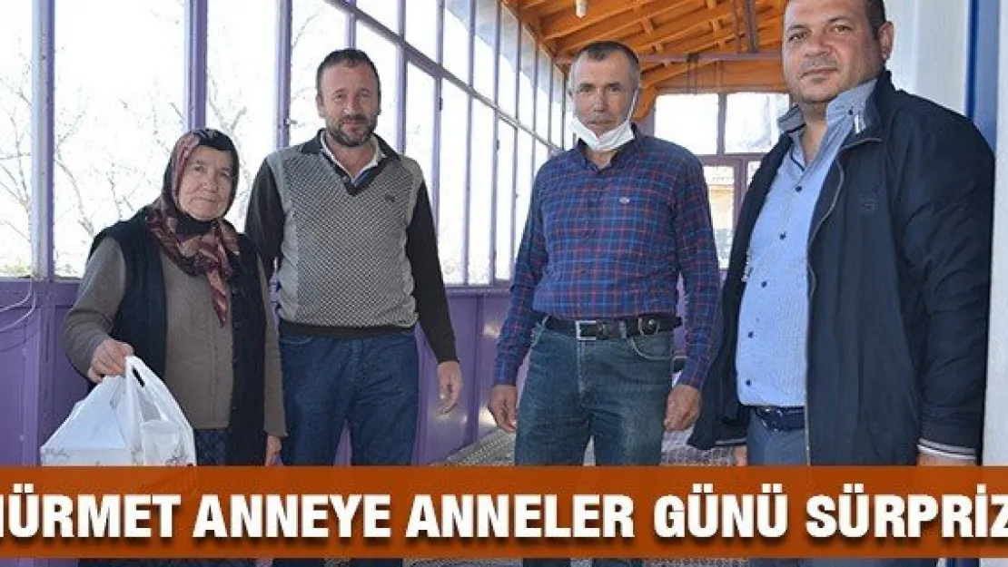 Altun'dan Hürmet Anneye Anneler Günü sürprizi