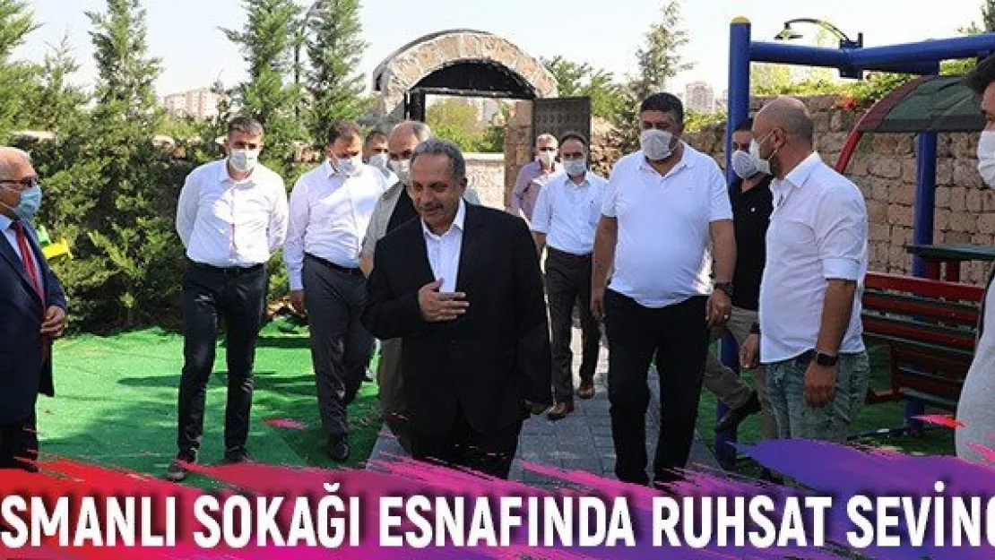 Osmanlı Sokağı esnafında ruhsat sevinci