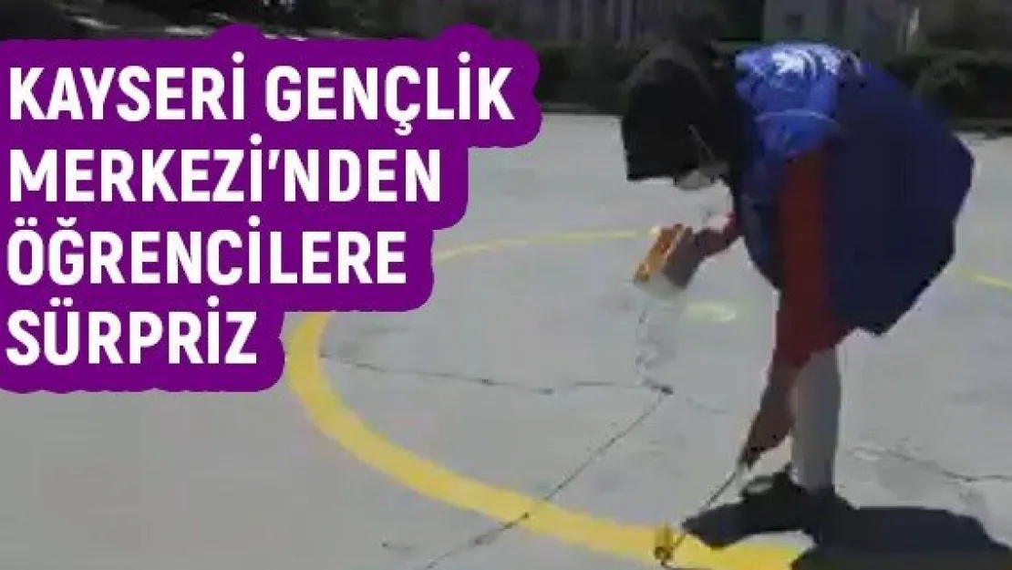 Kayseri Gençlik Merkezi'nden öğrencilere sürpriz
