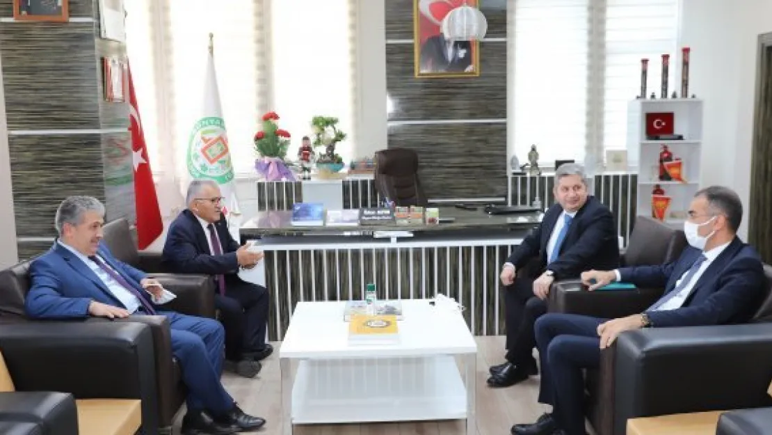 BAŞKAN BÜYÜKKILIÇ'TAN BÜNYAN'DA İSTİŞARE TOPLANTISI