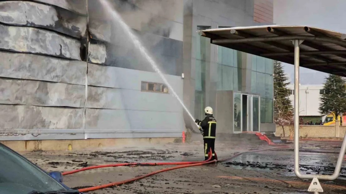 Yangında üç işçinin öldüğü fabrika müdürü tutuklandı: 4 kişi adli konrol şartıyla serbest