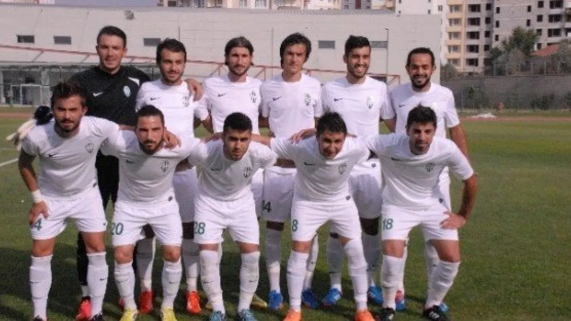 3. Lig Ekibi Şekerspor İle Bal Takımı Hacılar Erciyesspor Hazırlık Maçı Oynadı