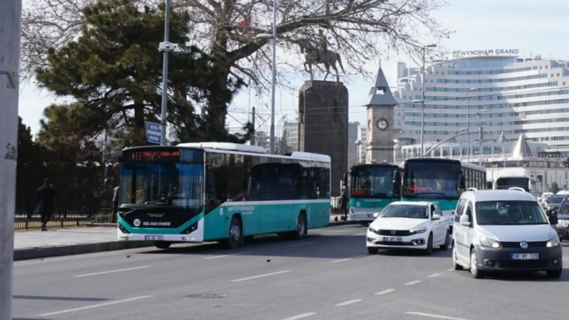 65 yaş üstü ücretsiz ulaşıma durdurma kararı Kayseri'de uygulanmayacak