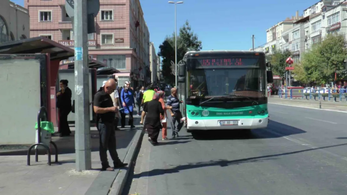 65 yaş ve üzeri ücretsiz ulaşım kaldırılamaz