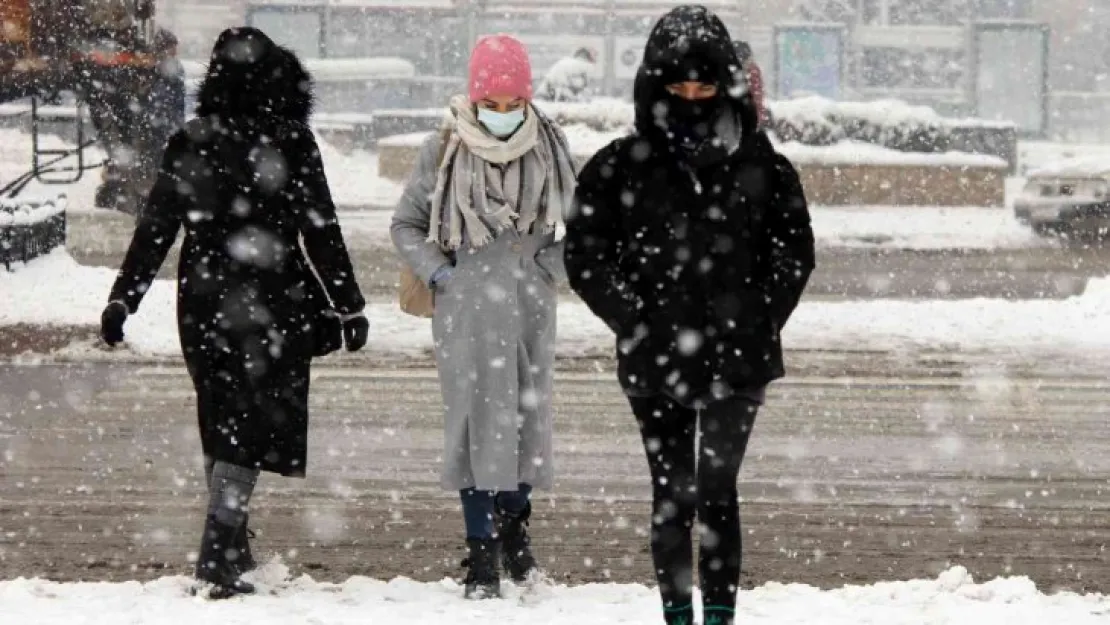 7 Yıl sonra bir ilk, Kayseri'de son 7 yılın en yüksek kar kalınlığı ölçüldü