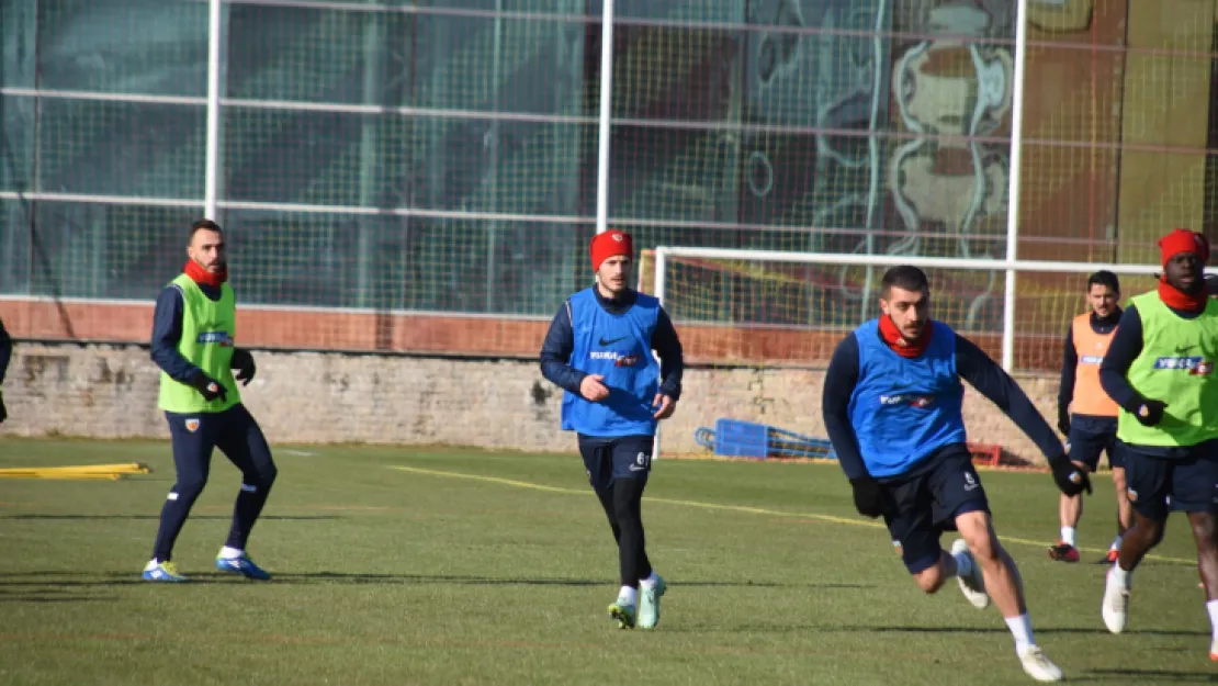 Abdulkadir Parmak: 'Hedefim, Kayserispor ile uyuştuğu için geldim'