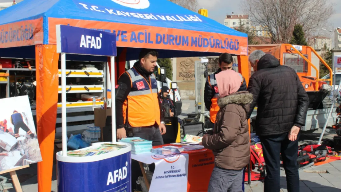 AFAD deprem bilinci için sahada